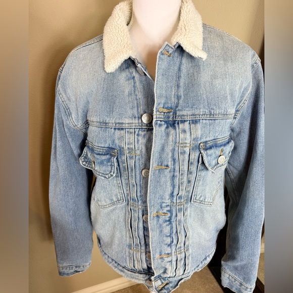 PacSun Jackets & Blazers - Pac Sun Denim Sherpa-Lined Jacket size medium